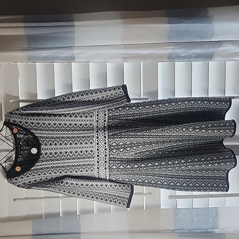 Nina Leonard Black and White Sheath Dress with Cuffed Long Sleeves